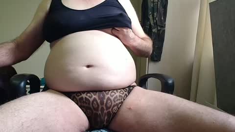 Snapshot of dv8man70 chatting on August 1, 2026, 12:43 am dv8man70 online show from August 1, 2026, 12:43 am