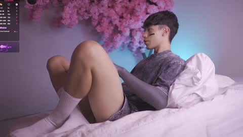 Snapshot of dwayne_xx chatting on February 7, 2025, 11:55 pm Dwayne xx online show from February 7, 2025, 11:55 pm