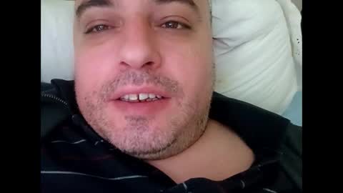 Snapshot of dwizziz chatting on September 29, 2025, 4:17 am Ivan online show from September 29, 2025, 4:17 am