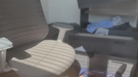Snapshot of dxbsweeng chatting on June 29, 2026, 9:15 pm dxbsweeng online show from June 29, 2026, 9:15 pm
