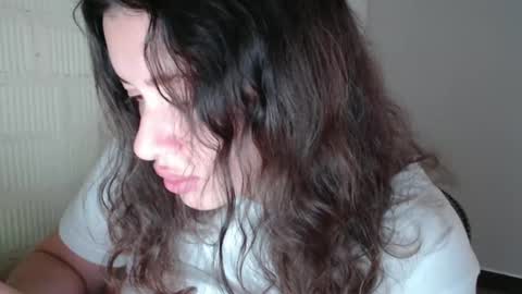 Dya online show from February 1, 2025, 8:39 am