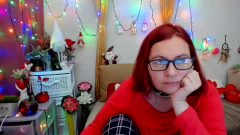 Snapshot of dyannelovee chatting on January 5, 2025, 6:02 pm Dyanne online show from January 5, 2025, 6:02 pm