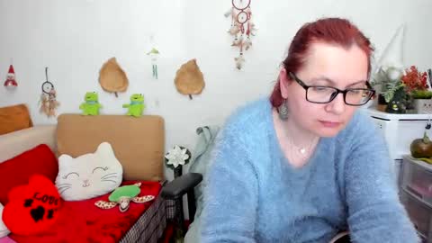 Snapshot of dyannelovee chatting on March 7, 2025, 1:20 am Dyanne online show from March 7, 2025, 1:20 am