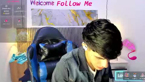 Snapshot of dyla_n18_ chatting on July 20, 2026, 7:27 pm dyla_n18_ online show from July 20, 2026, 7:27 pm
