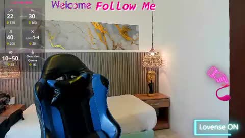 Snapshot of dyla_n18_ chatting on July 25, 2026, 7:55 pm dyla_n18_ online show from July 25, 2026, 7:55 pm