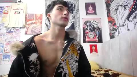 Dylan 3 online show from July 3, 2026, 12:28 am
