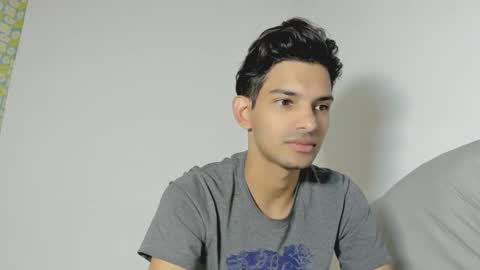 Snapshot of dylan_hoot chatting on September 24, 2025, 5:38 pm Dylan online show from September 24, 2025, 5:38 pm