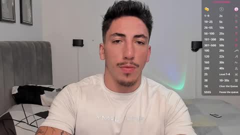 Snapshot of dylan_spencer chatting on January 19, 2025, 9:55 pm Bryan model independient online show from January 19, 2025, 9:55 pm