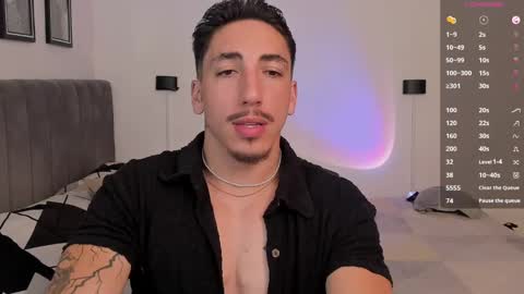 Snapshot of dylan_spencer chatting on January 29, 2025, 7:22 pm Bryan model independient online show from January 29, 2025, 7:22 pm