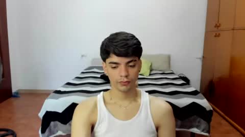 Snapshot of dylancruger chatting on July 15, 2026, 8:41 am D Y L A N online show from July 15, 2026, 8:41 am