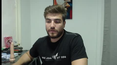 Snapshot of dylanhot10 chatting on December 18, 2024, 11:19 pm dylanhot10 online show from December 18, 2024, 11:19 pm