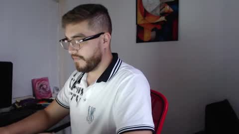 Snapshot of dylanhot10 chatting on February 10, 2025, 10:51 pm dylanhot10 online show from February 10, 2025, 10:51 pm