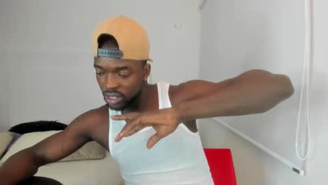 Snapshot of dylantaylor_1 chatting on January 13, 2025, 10:03 am Dylan Taylor online show from January 13, 2025, 10:03 am