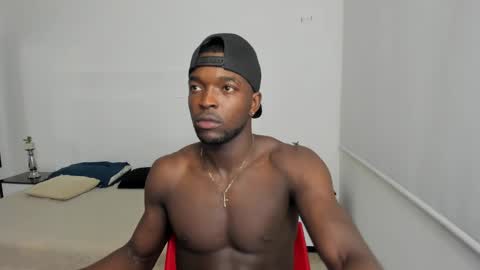 Snapshot of dylantaylor_1 chatting on February 1, 2025, 3:52 am Dylan Taylor online show from February 1, 2025, 3:52 am