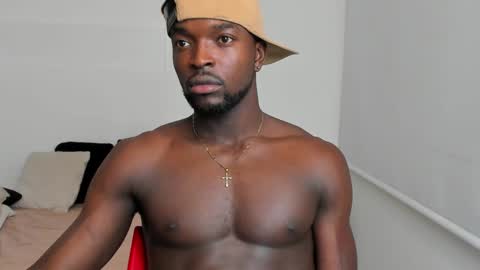 Snapshot of dylantaylor_1 chatting on March 2, 2025, 6:48 am Dylan Taylor online show from March 2, 2025, 6:48 am