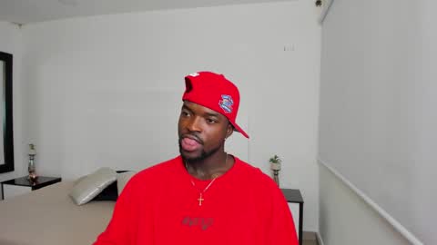 Snapshot of dylantaylor_1 chatting on March 11, 2025, 2:10 am Dylan Taylor online show from March 11, 2025, 2:10 am