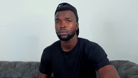 Snapshot of dylantaylor_1 chatting on October 13, 2025, 3:06 am Dylan Taylor online show from October 13, 2025, 3:06 am