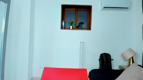 Snapshot of dylantaylor_1 chatting on June 11, 2026, 12:47 pm Dylan Taylor online show from June 11, 2026, 12:47 pm