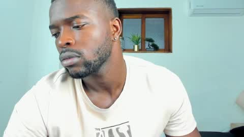 Snapshot of dylantaylor_1 chatting on July 7, 2026, 1:59 pm Dylan Taylor online show from July 7, 2026, 1:59 pm