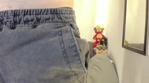 Snapshot of dylanxfun chatting on December 11, 2024, 5:10 am dylanxfun online show from December 11, 2024, 5:10 am