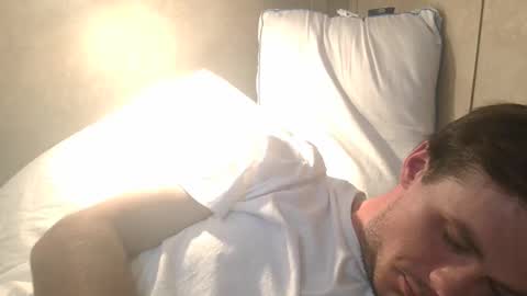 Snapshot of dylp400 chatting on February 5, 2025, 10:19 am dylp400 online show from February 5, 2025, 10:19 am