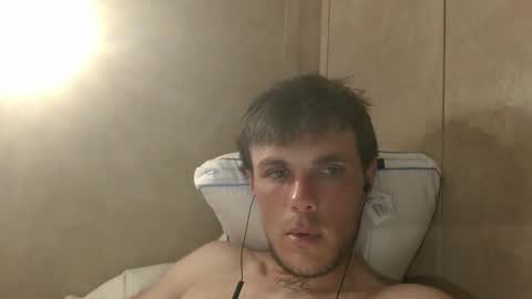 Snapshot of dylp400 chatting on February 9, 2025, 1:03 pm dylp400 online show from February 9, 2025, 1:03 pm