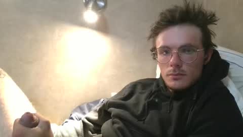 Snapshot of dylp400 chatting on March 12, 2025, 9:24 pm dylp400 online show from March 12, 2025, 9:24 pm