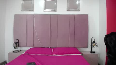 dymoni222 online show from March 5, 2025, 1:39 pm