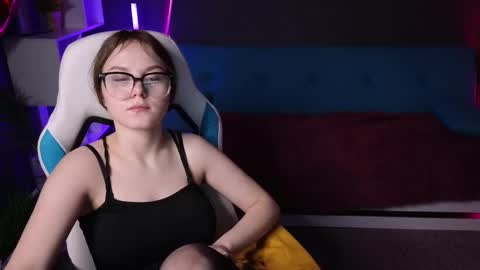 Snapshot of dyna_bae chatting on March 2, 2025, 11:07 am Dyna online show from March 2, 2025, 11:07 am