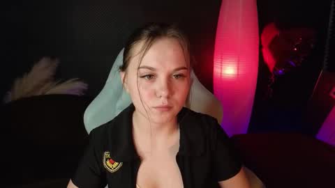 Snapshot of dyna_bae chatting on March 6, 2025, 11:03 am Dyna online show from March 6, 2025, 11:03 am