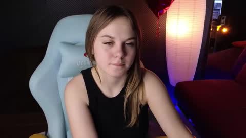 Snapshot of dyna_bae chatting on March 11, 2025, 4:21 am Dyna online show from March 11, 2025, 4:21 am