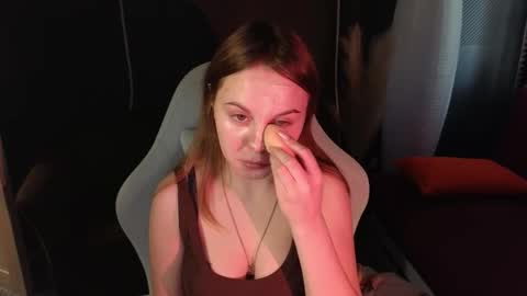 Snapshot of dyna_bae chatting on October 13, 2025, 1:49 am Dyna online show from October 13, 2025, 1:49 am