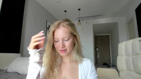 Snapshot of e___lisa chatting on January 30, 2025, 5:09 am fansly - yourbestbaby online show from January 30, 2025, 5:09 am