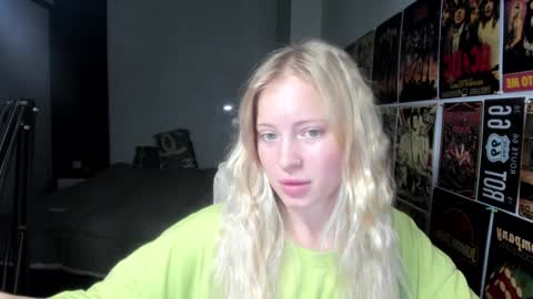 Snapshot of e___lisa chatting on February 3, 2025, 5:07 am fansly - yourbestbaby online show from February 3, 2025, 5:07 am