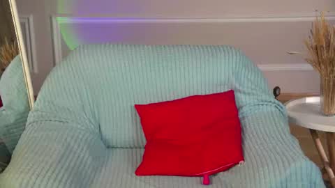 Snapshot of e_vvv_a chatting on June 24, 2026, 4:39 pm Eva online show from June 24, 2026, 4:39 pm