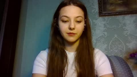 Yuni online show from March 8, 2026, 7:23 am