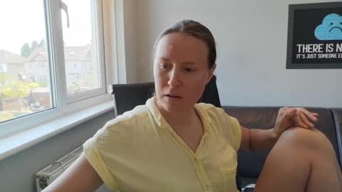 Snapshot of eatmypie69 chatting on May 27, 2026, 11:07 am Nadia Ferreira online show from May 27, 2026, 11:07 am
