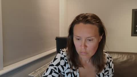 Snapshot of eatmypie69 chatting on May 28, 2026, 9:12 pm Nadia Ferreira online show from May 28, 2026, 9:12 pm