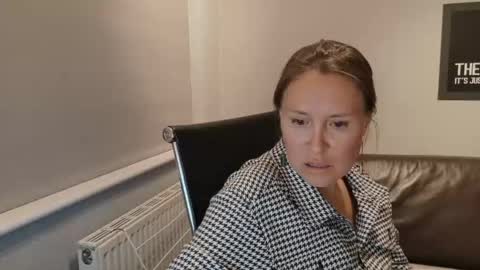 Snapshot of eatmypie69 chatting on June 8, 2026, 9:15 pm Nadia Ferreira online show from June 8, 2026, 9:15 pm