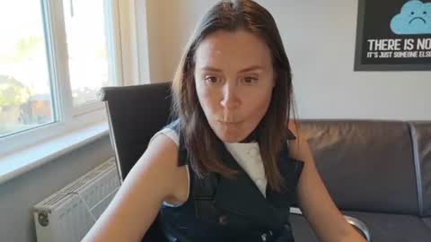 Snapshot of eatmypie69 chatting on June 13, 2026, 7:01 pm Nadia Ferreira online show from June 13, 2026, 7:01 pm