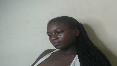 eatuupx online show from February 2, 2025, 8:51 pm