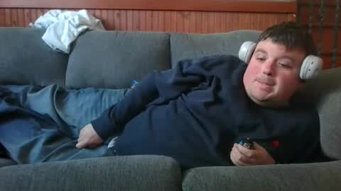 Eazyb91 online show from February 7, 2026, 7:50 pm