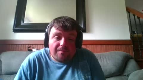 Snapshot of eazyb1991 chatting on July 5, 2026, 5:42 pm Eazyb91 online show from July 5, 2026, 5:42 pm