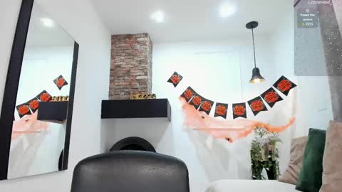 Snapshot of ebbafernandez1_ chatting on October 31, 2025, 12:17 pm online show from October 31, 2025, 12:17 pm