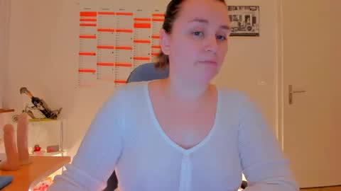 Snapshot of ebikon24 chatting on April 20, 2026, 6:42 pm ebikon24 online show from April 20, 2026, 6:42 pm