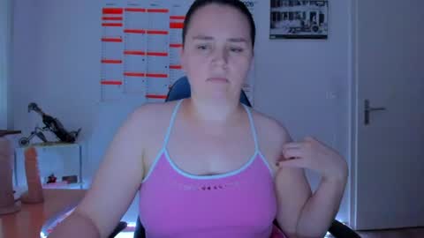 Snapshot of ebikon24 chatting on June 23, 2026, 6:39 pm ebikon24 online show from June 23, 2026, 6:39 pm