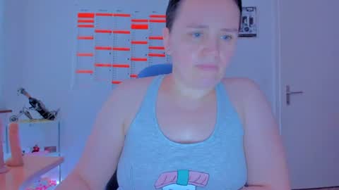 Snapshot of ebikon24 chatting on July 1, 2026, 7:13 pm ebikon24 online show from July 1, 2026, 7:13 pm