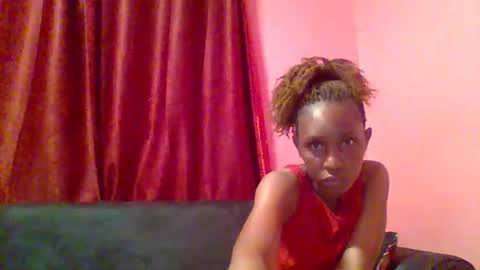Snapshot of ebon_fantasy1 chatting on June 7, 2026, 7:06 pm Ebon Fantasy1s online show from June 7, 2026, 7:06 pm