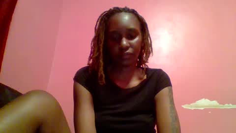 Ebon Fantasy1s online show from June 25, 2026, 7:51 pm