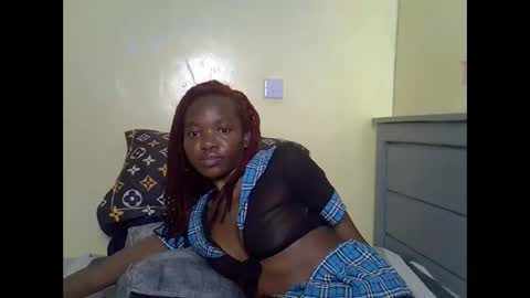 Snapshot of eboniana chatting on May 16, 2026, 6:32 am eboniana online show from May 16, 2026, 6:32 am